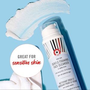 First aid beauty - gentle foaming face cleanser